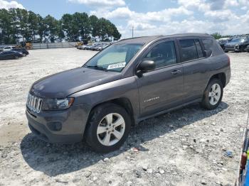  Salvage Jeep Compass