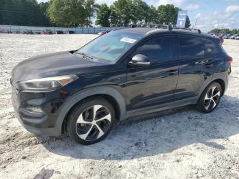  Salvage Hyundai TUCSON