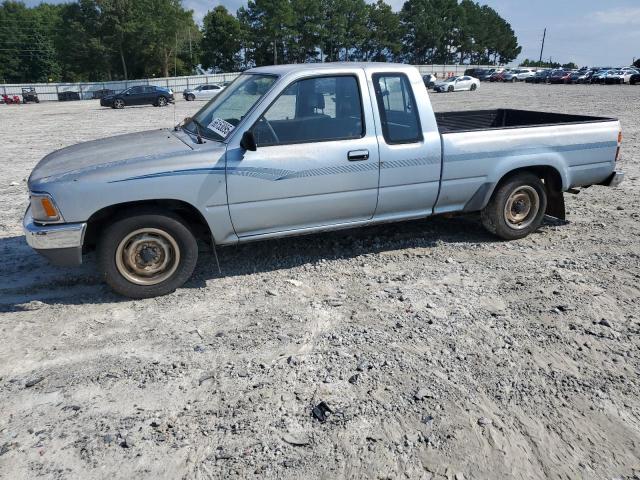  Salvage Toyota Pickup