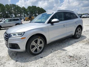  Salvage Audi Q5