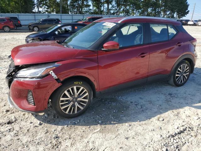  Salvage Nissan Kicks