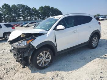  Salvage Hyundai TUCSON