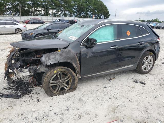  Salvage Mercedes-Benz GLA