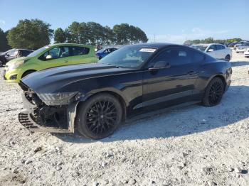 Salvage Ford Mustang