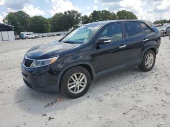  Salvage Kia Sorento