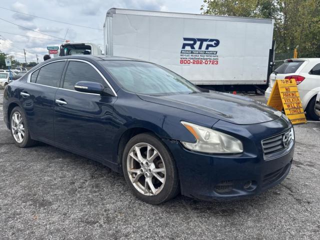  Salvage Nissan Maxima