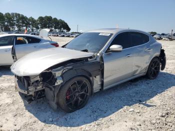  Salvage Maserati Levante