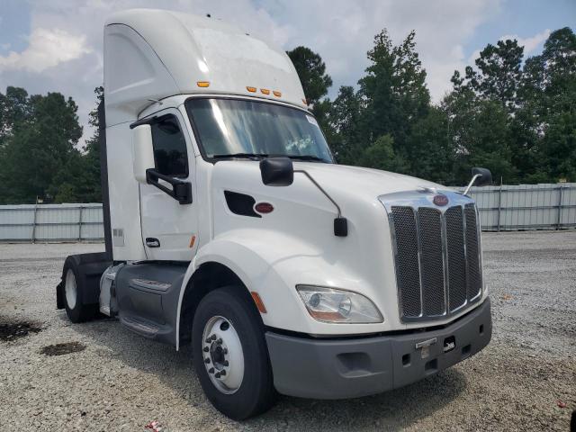  Salvage Peterbilt Tractor 579