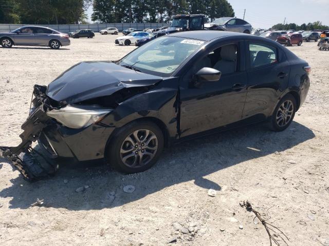  Salvage Toyota Yaris