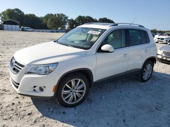  Salvage Volkswagen Tiguan