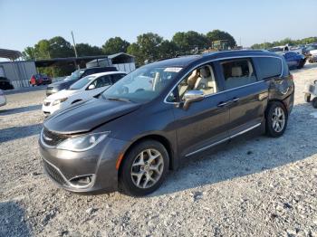  Salvage Chrysler Pacifica