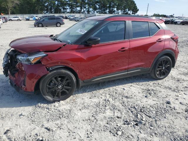  Salvage Nissan Kicks