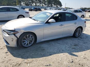  Salvage Alfa Romeo Giulia