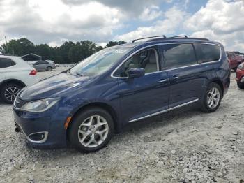  Salvage Chrysler Pacifica