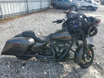  Salvage Harley-Davidson Flhxs
