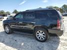 GMC Yukon Denali Image 7