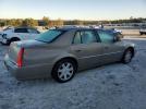 Cadillac DTS Image 4