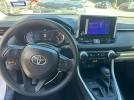 Toyt RAV4 Le Image 9