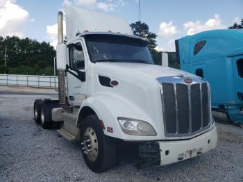  Salvage Peterbilt Tractor 579