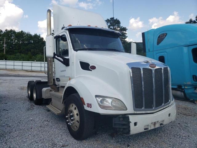  Salvage Peterbilt Tractor 579
