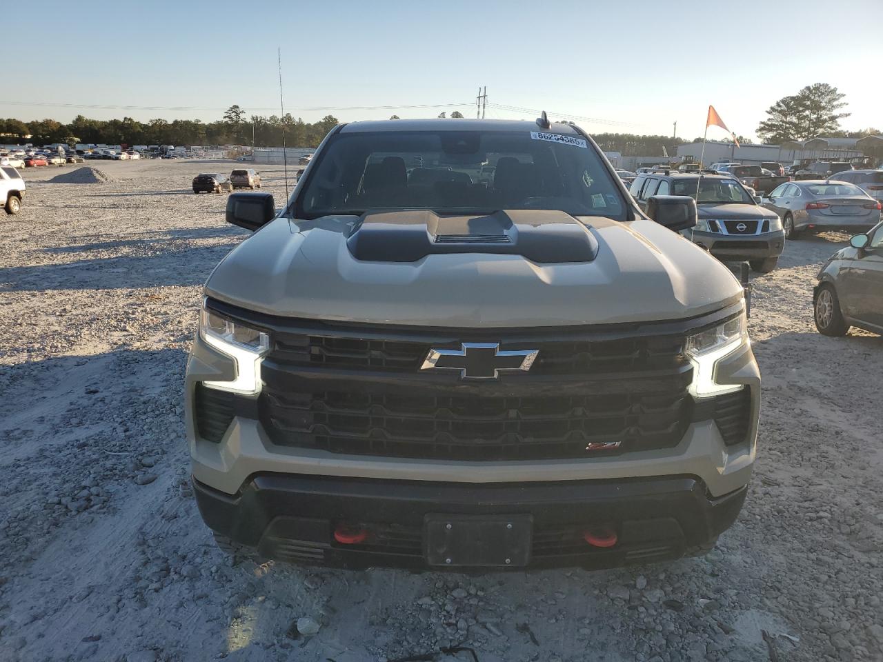 Chevrolet Silverado K1500 Lt Trail Boss Image 4