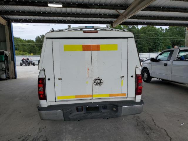 Chevrolet Silverado C1500 Image 2