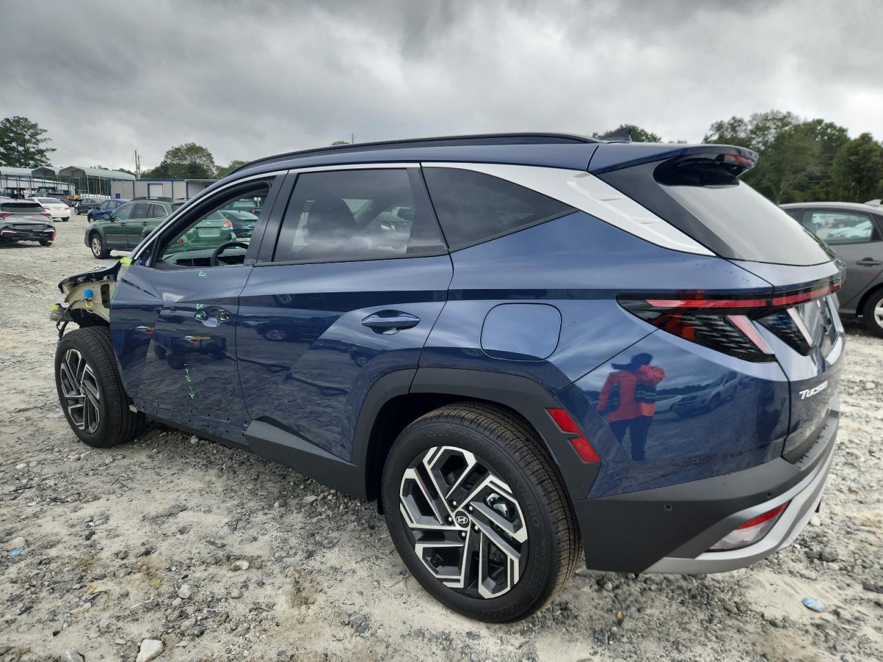 Hyundai TUCSON Limited Image 12