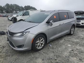  Salvage Chrysler Pacifica
