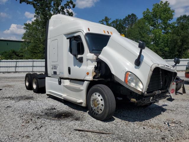  Salvage Freightliner Cascadia 1