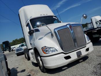  Salvage Kenworth T680