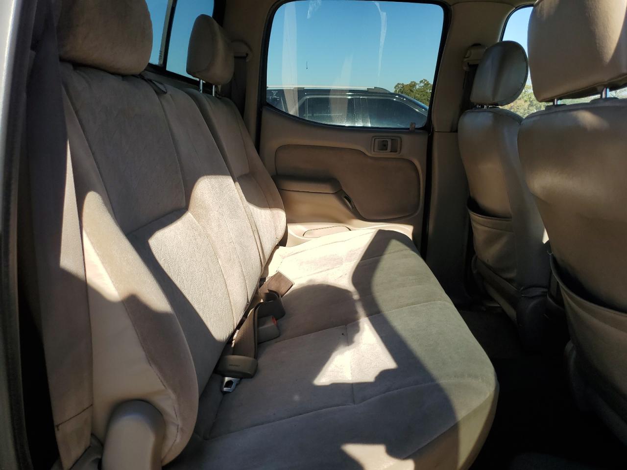 Toyota Tacoma Double Cab Prerunner Image 12