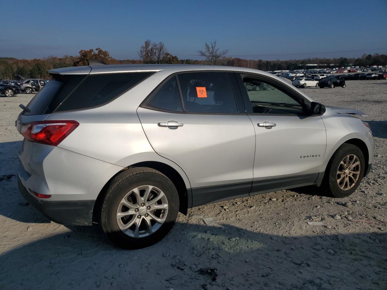 Chevrolet Equinox Ls Image 2