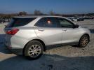 Chevrolet Equinox Ls Image 2