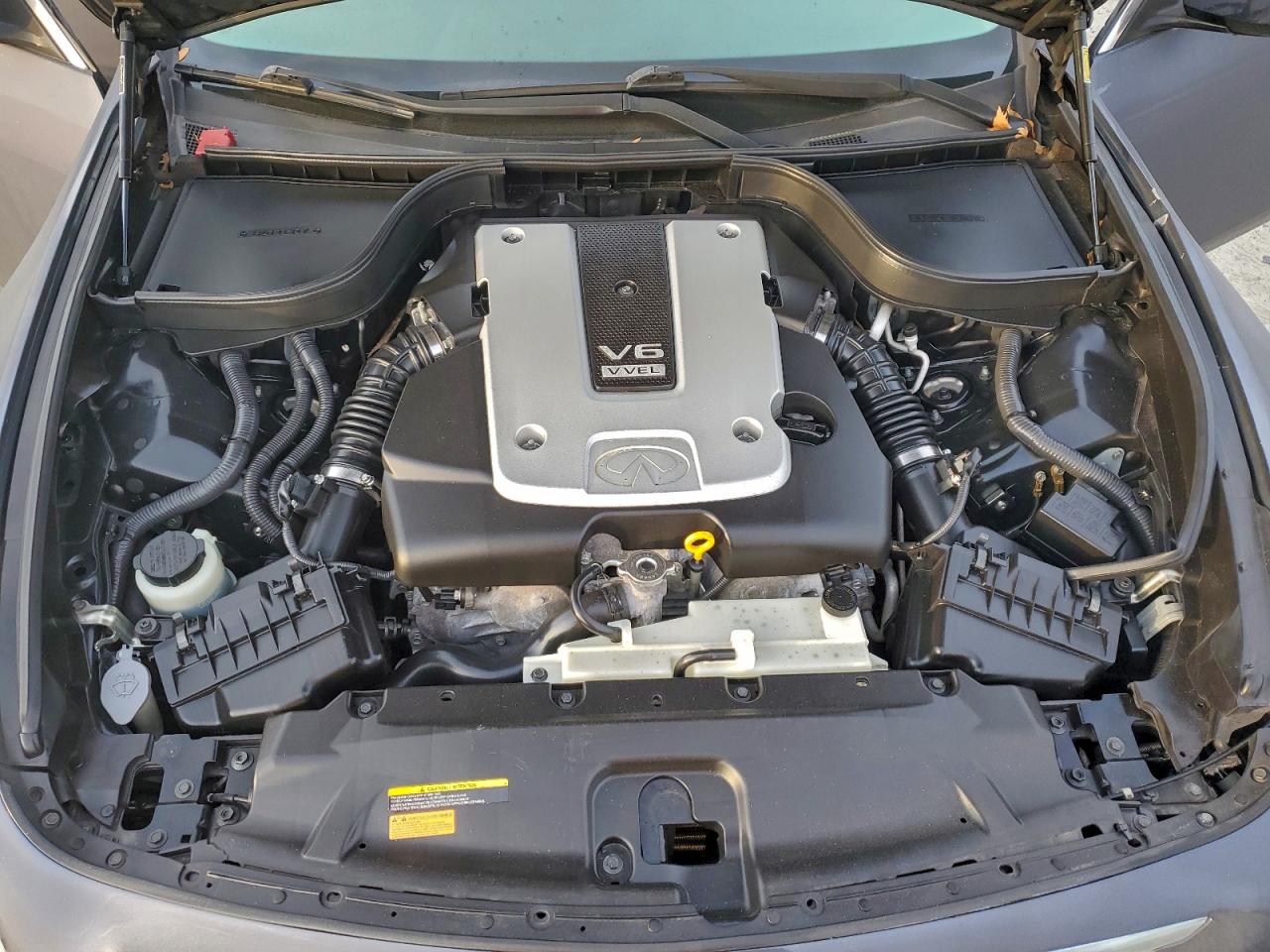INFINITI G37 Base Image 7