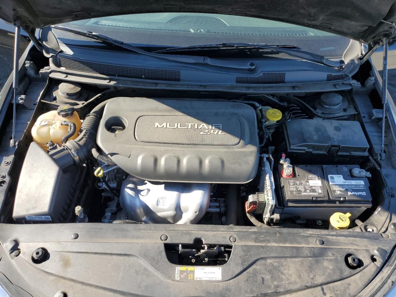 Chrysler 200 Limited Image 10