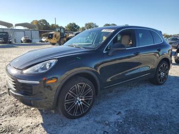  Salvage Porsche Cayenne