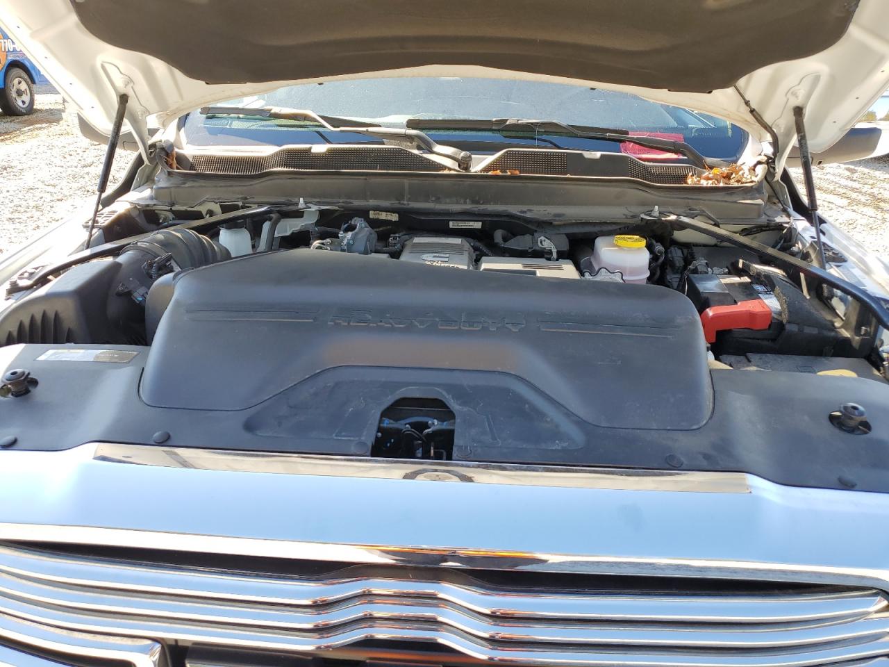 Ram 3500 Laramie Image 8