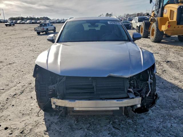 Audi Q5 Premium Plus Image 6