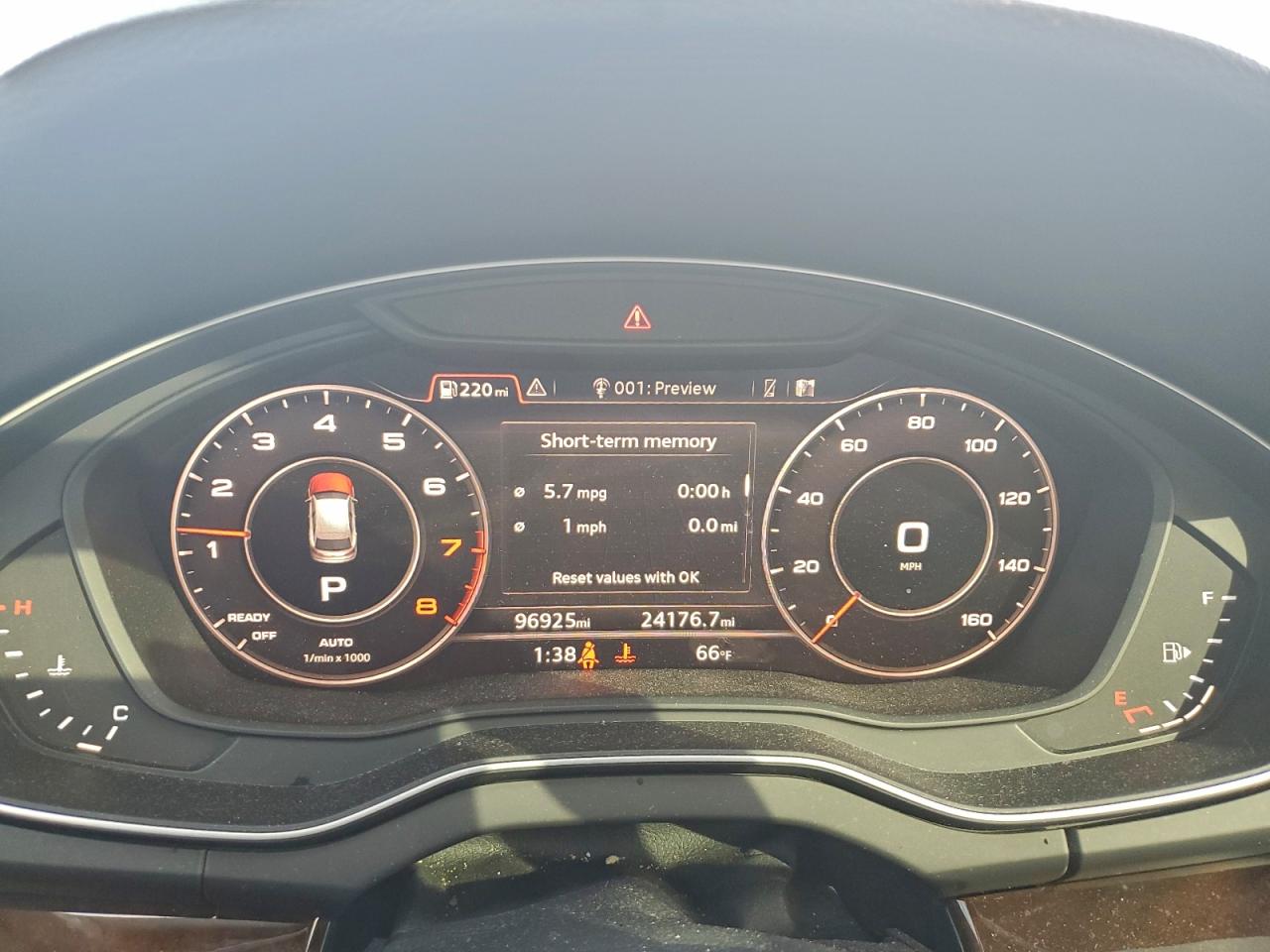 Audi Q5 Premium Plus Image 5