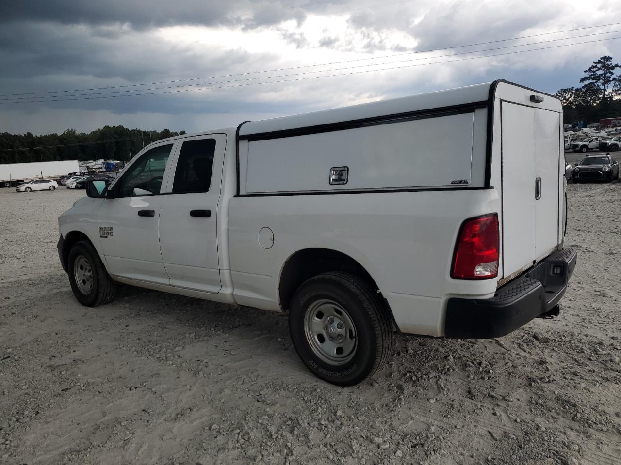 Ram 1500 Tradesman Image 2