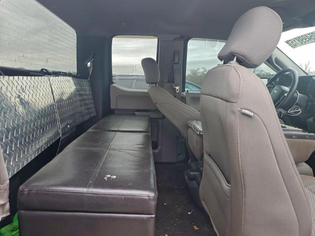 Ford F-150 Super Cab Image 7