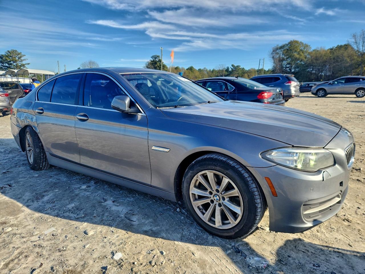 BMW 5 Series I Image 3