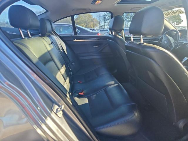 BMW 5 Series I Image 6