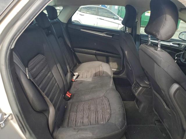 Ford Fusion Se Image 10