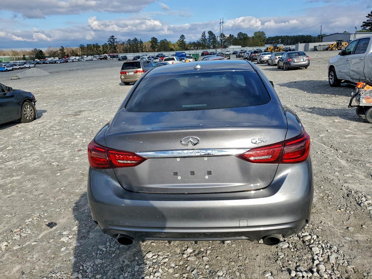 INFINITI Q50 Luxe Image 6
