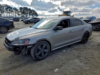  Salvage Volkswagen Passat