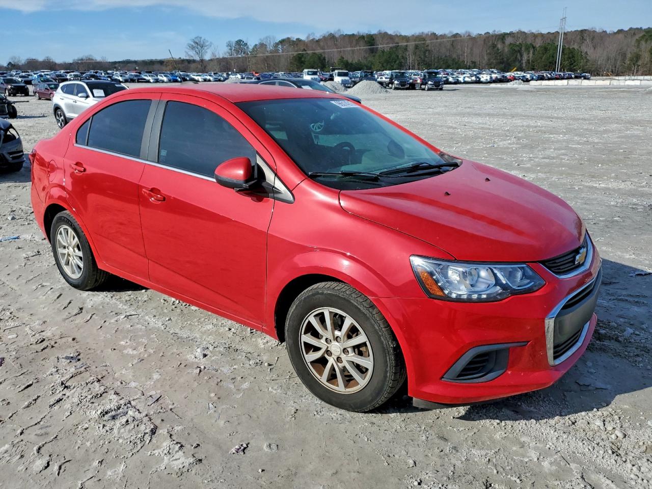 Chevrolet Sonic Lt Image 6