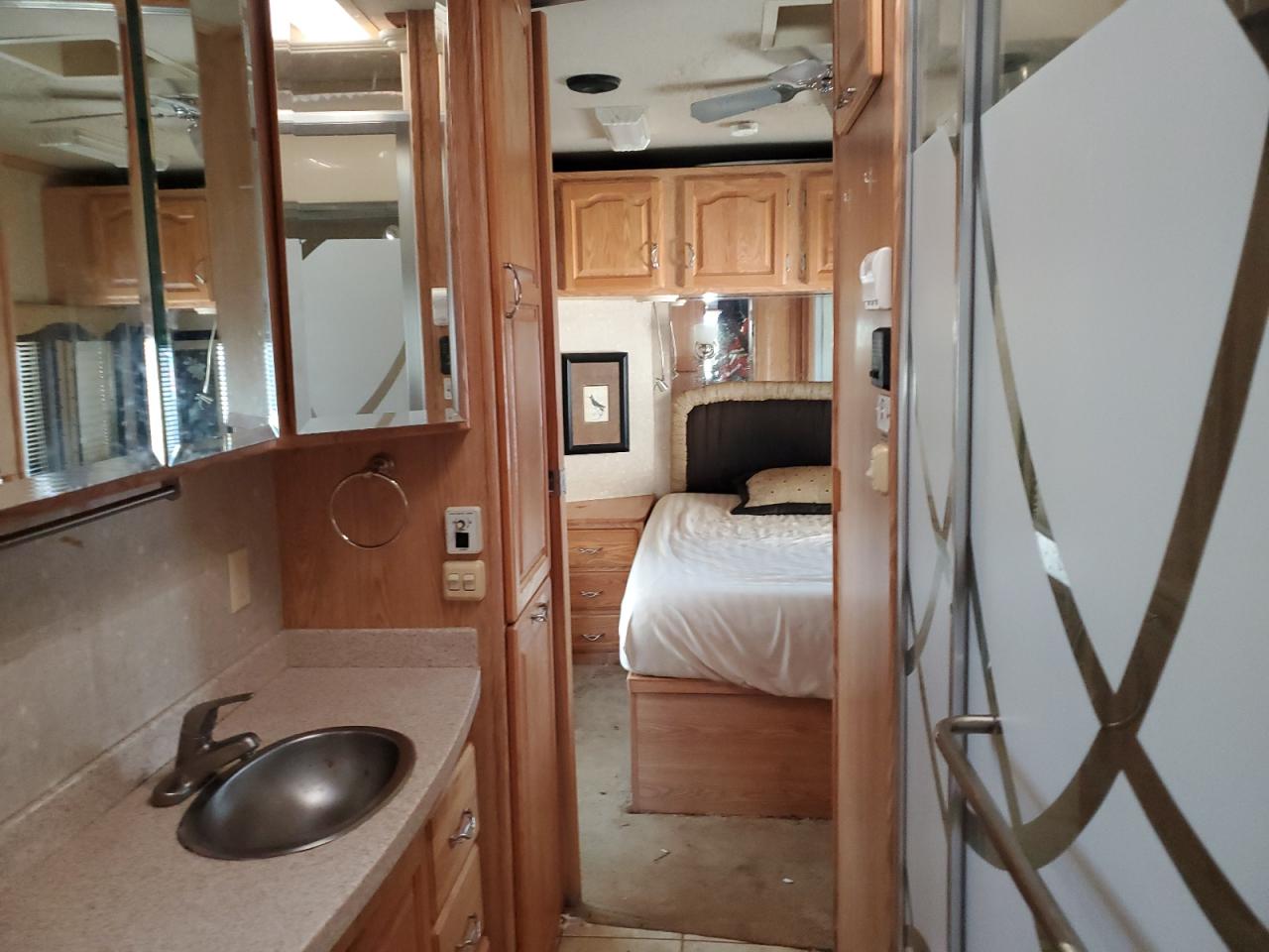 Freightliner Chassis X X Line Motor Home Image 8