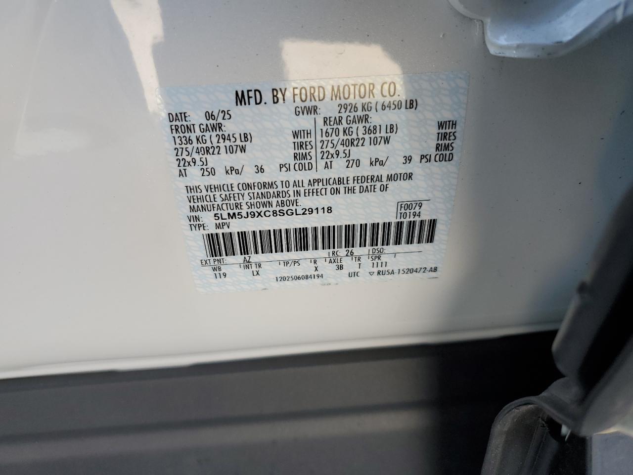 Lincoln Aviator Black Label Image 7