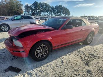  Salvage Ford Mustang